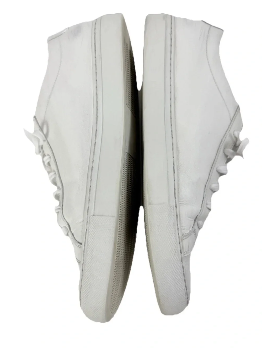 Common Projects White Leather Low-Top Sneakers